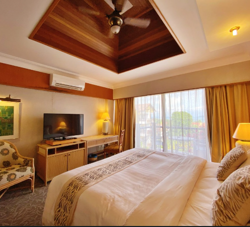 one bedroom 1
